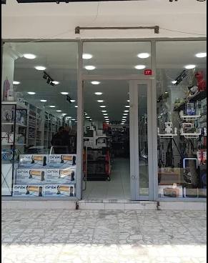 Yıldırım Plus Pendik mağazasının girişi